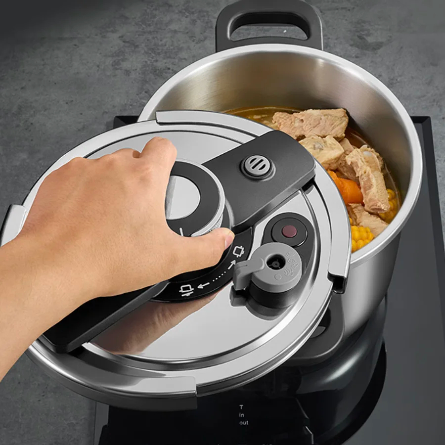 Food Grade 304 Stainless Steel Pressure Cooker Multi Safety Locks
